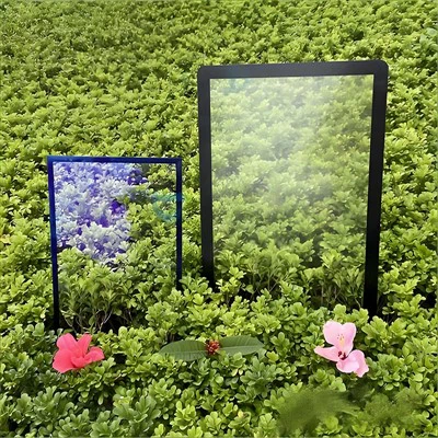 Antirefleksinis dengiamasis stiklas